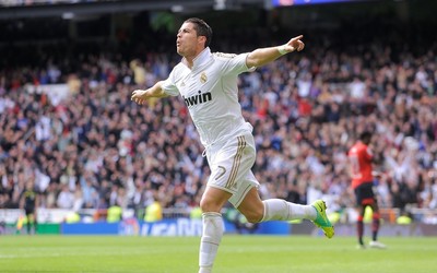 GG体育快讯-索博斯洛伊助攻队友